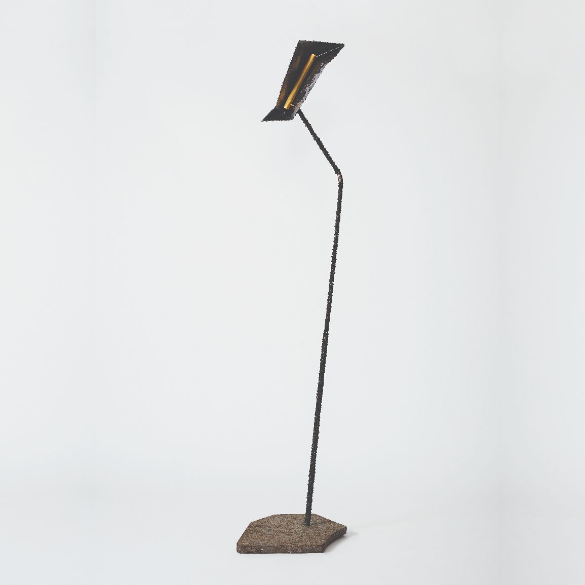 struthio lamp